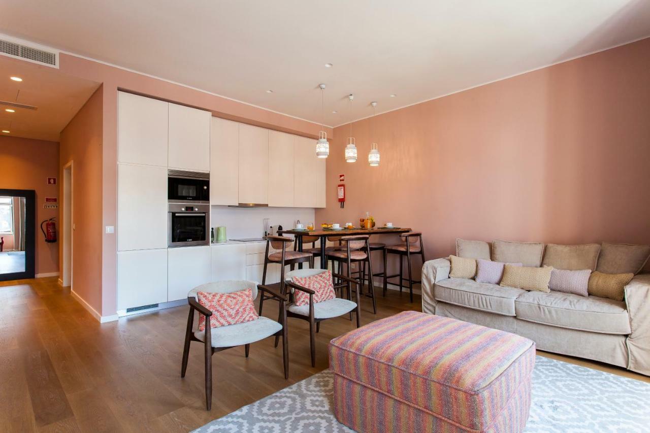 ALTIDO Sublime 2BR Apt on Restauradores Square nearby Rossio Station Lisboa Exterior foto